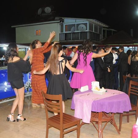 Carmina Hotel Ölüdeniz Buitenkant foto