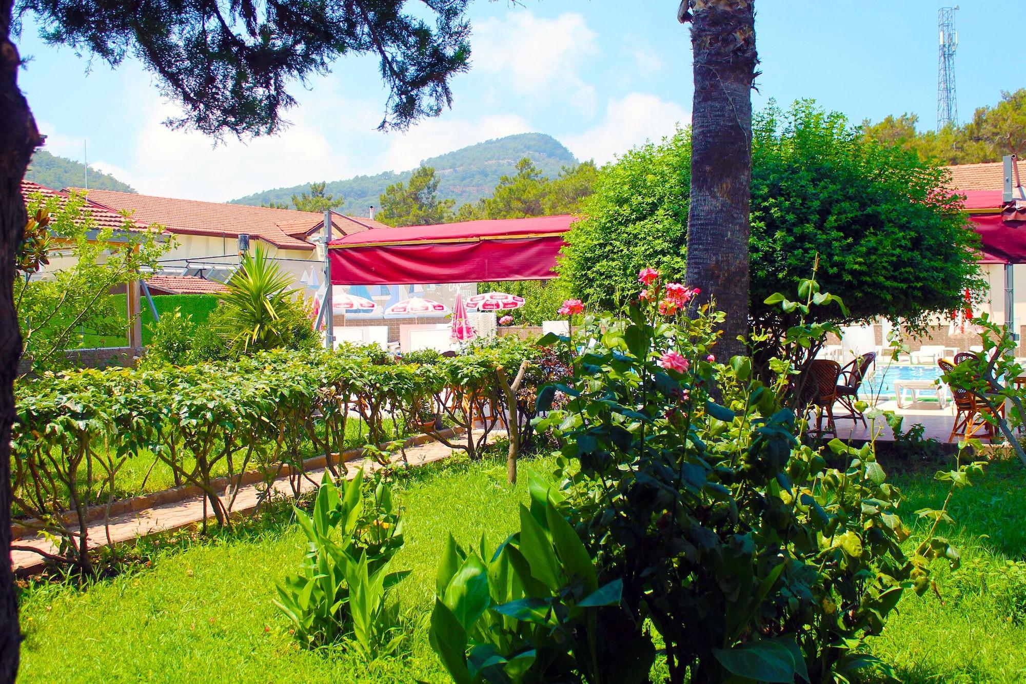 Carmina Hotel Ölüdeniz Buitenkant foto