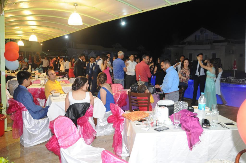 Carmina Hotel Ölüdeniz Buitenkant foto