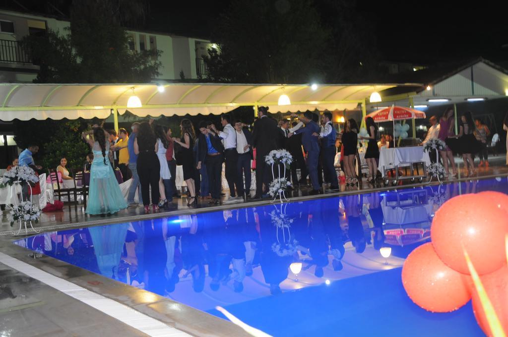 Carmina Hotel Ölüdeniz Buitenkant foto