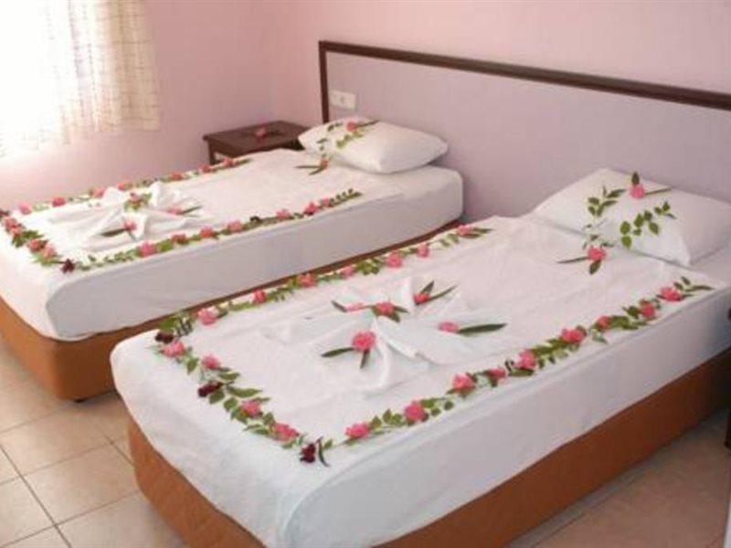 Carmina Hotel Ölüdeniz Buitenkant foto