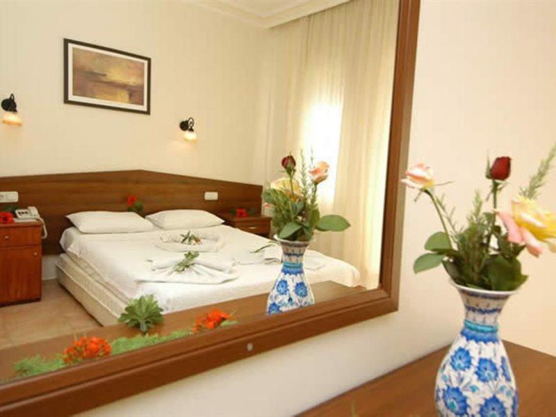 Carmina Hotel Ölüdeniz Buitenkant foto